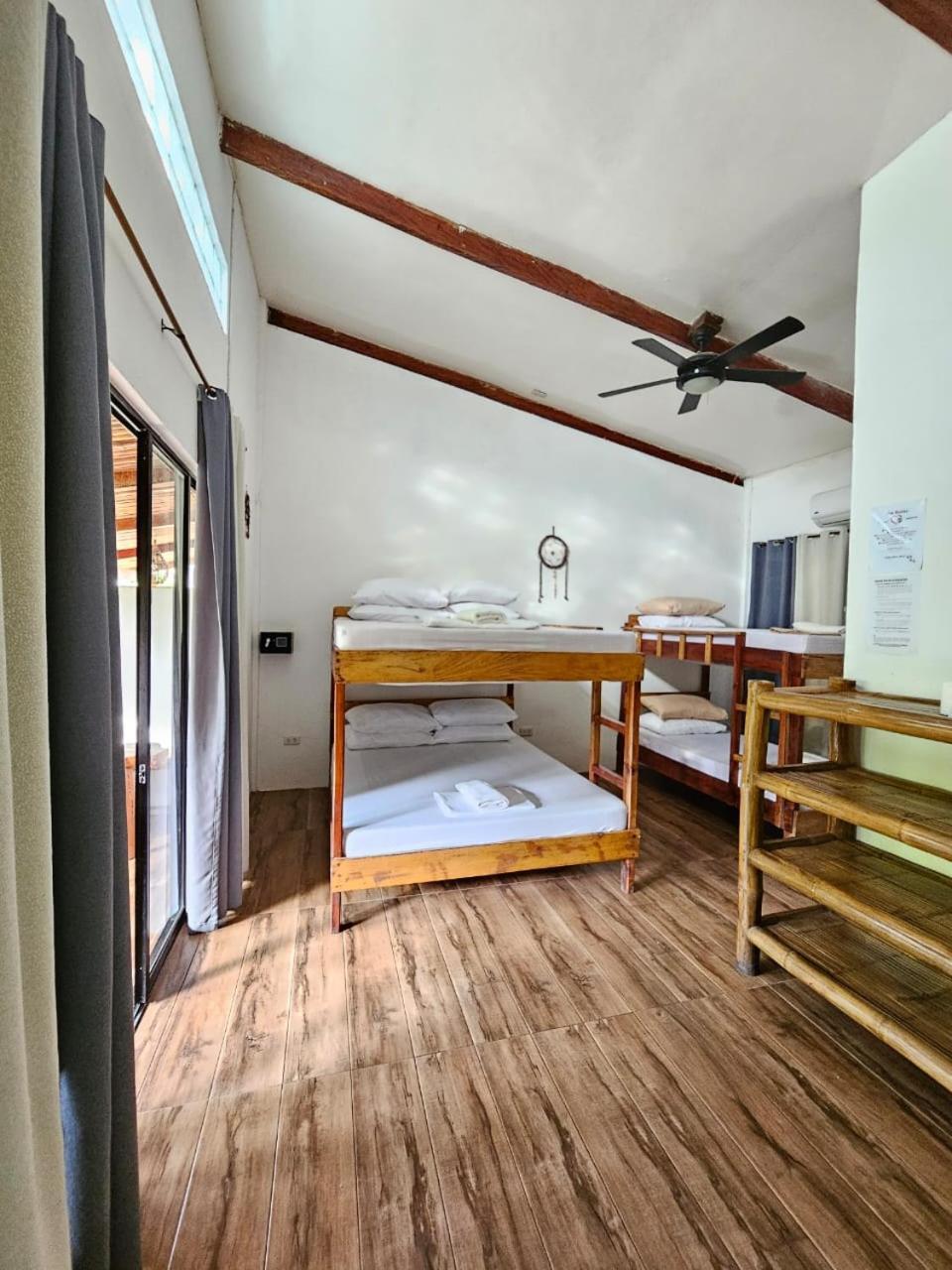 Big Bamboo Beach Resort Sipalay Extérieur photo