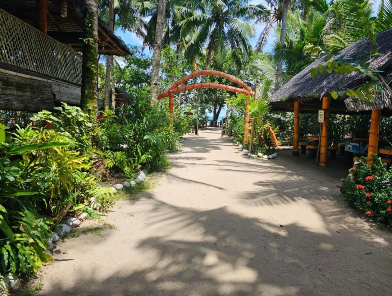 Big Bamboo Beach Resort Sipalay Extérieur photo