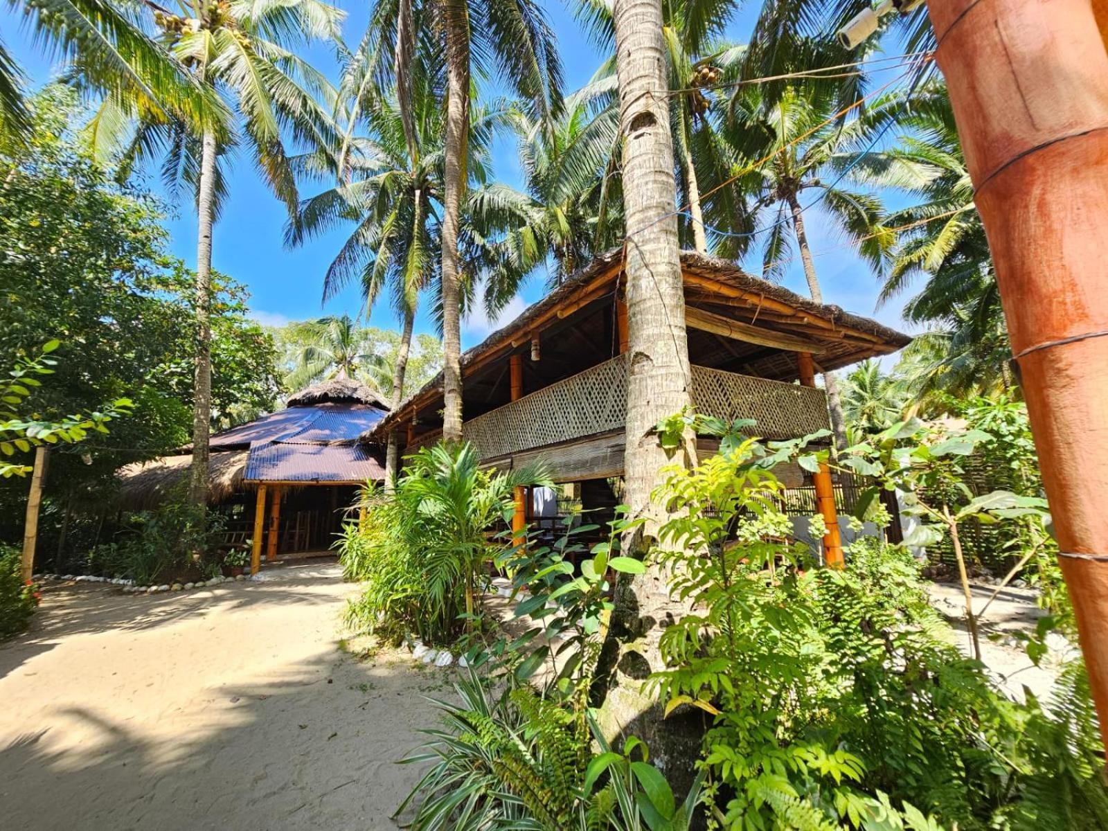 Big Bamboo Beach Resort Sipalay Extérieur photo