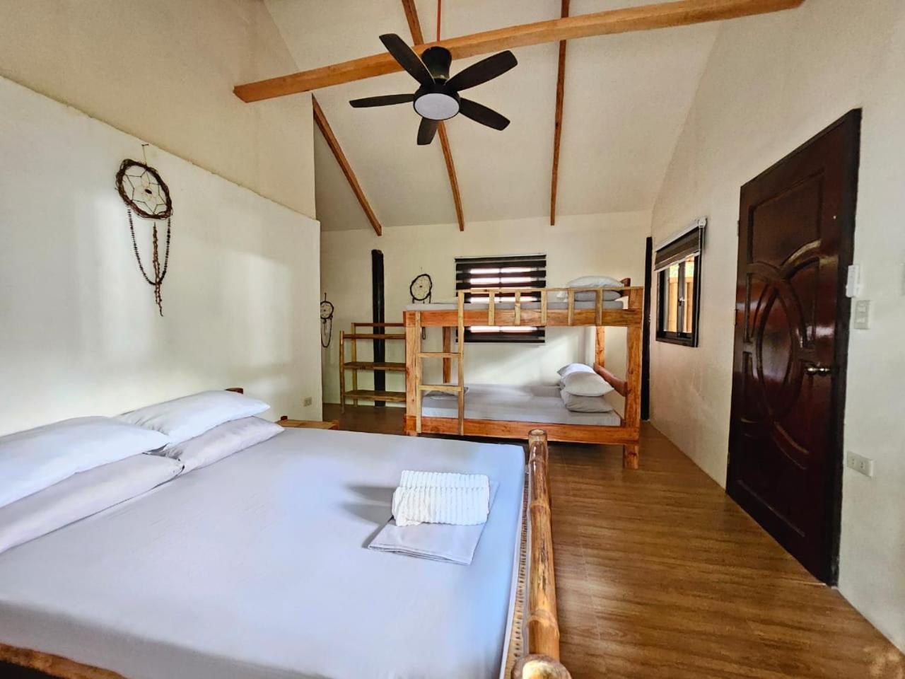 Big Bamboo Beach Resort Sipalay Extérieur photo
